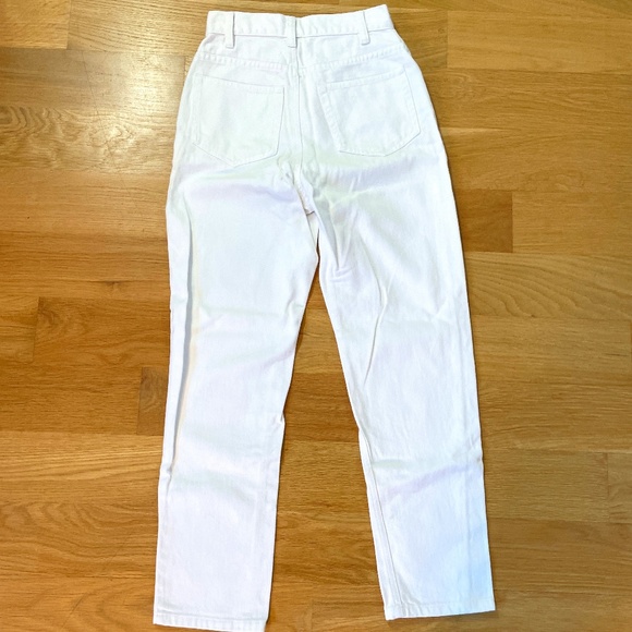 Liz Claiborne White Jeans Like New Slim Fit Size OR - Picture 1 of 10